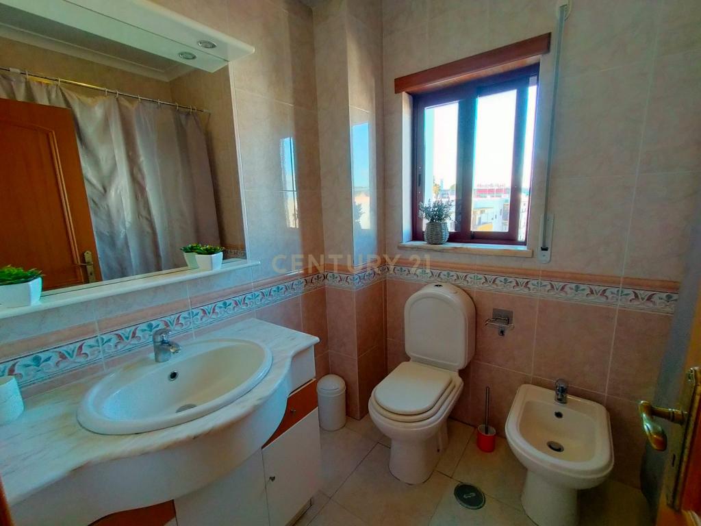 Apartamento T3 com Garagem  - Image 15